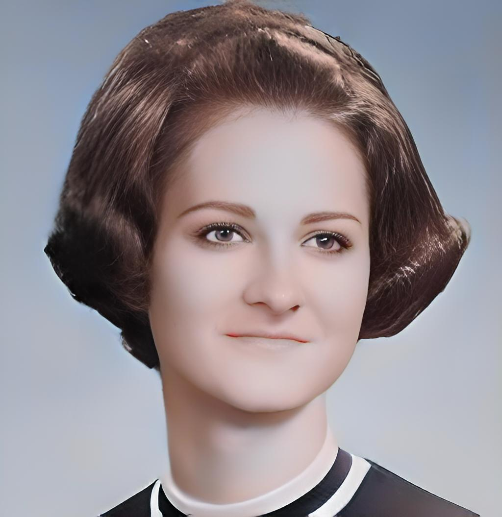 Martha  Moore