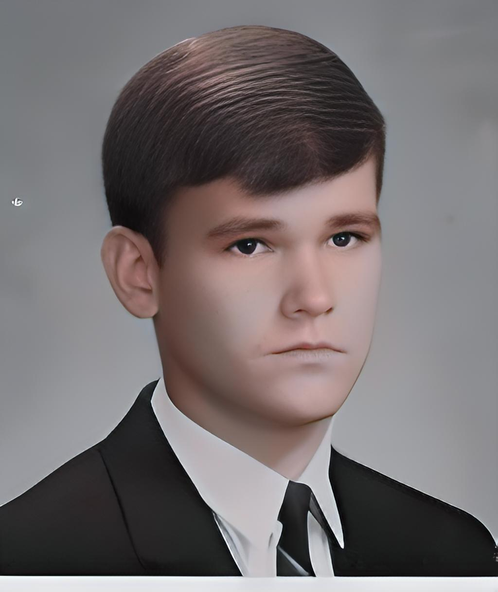 Paul  Warnke