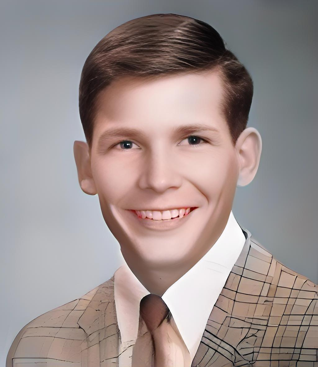 Danny  Hewitt